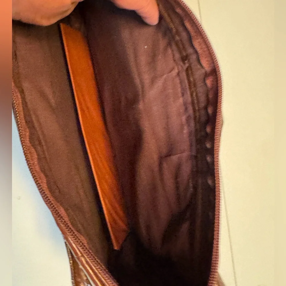internationale stylish brown